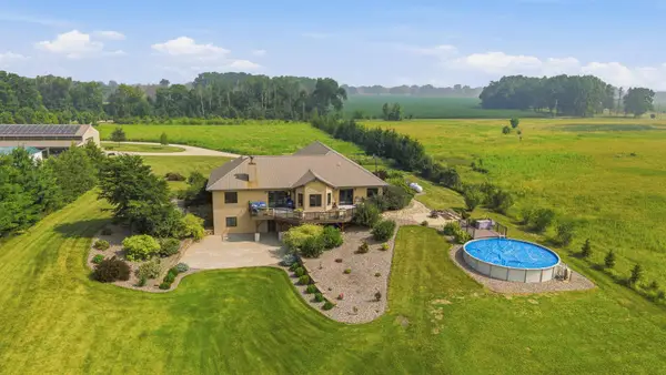 W11020 Center Road, RIPON, WI 54971
