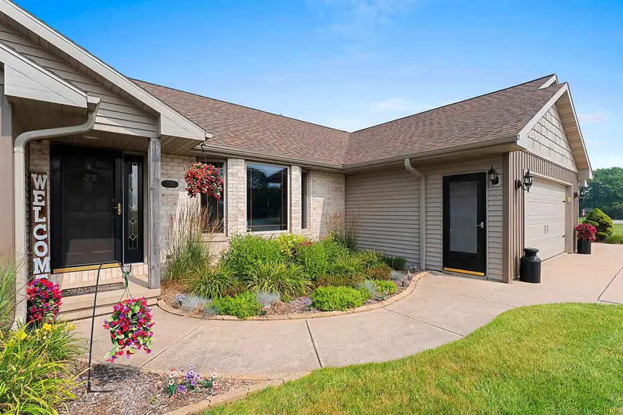2514 Serene Court, De Pere, WI 54115-8153 - #3