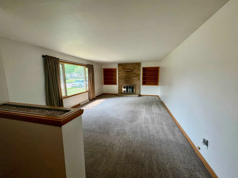 416 Park Street, Green Bay, WI 54303 - #3