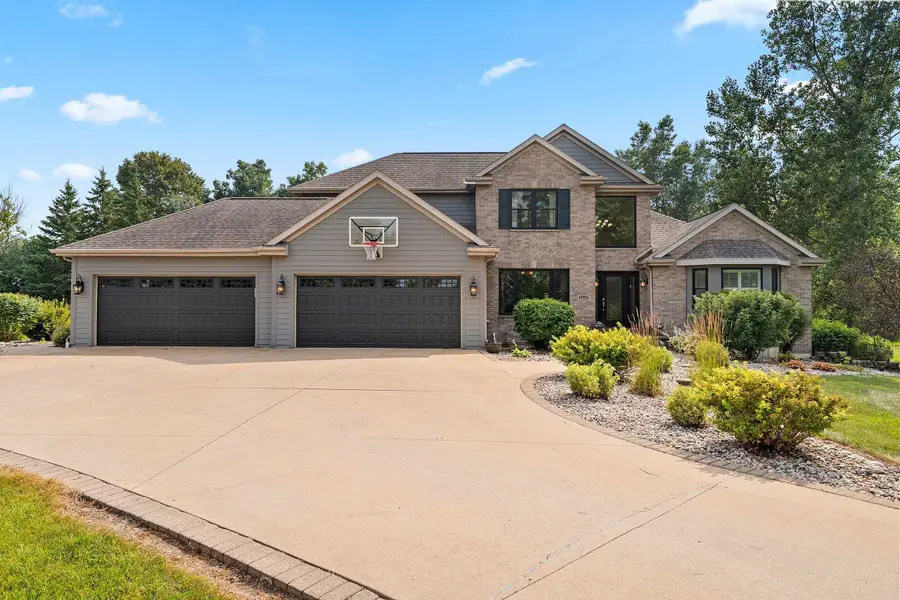 3401 Knox Lane, Neenah, WI 54956 - #2