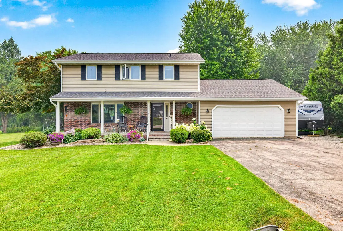 W7681 Hillwood Court, Hortonville, WI 54944 - #1