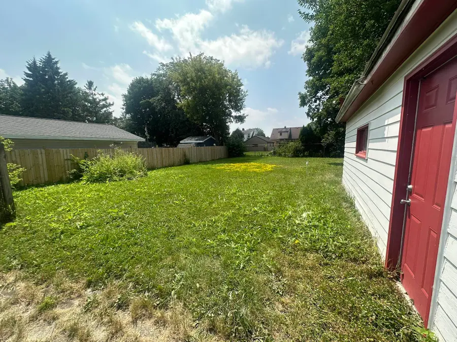 716 Appleton Street, Menasha, WI 54952 - #3