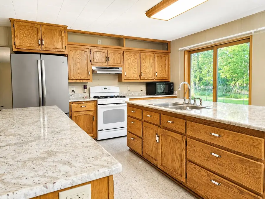 105 E Groninger Street, Suring, WI 54174 - #2