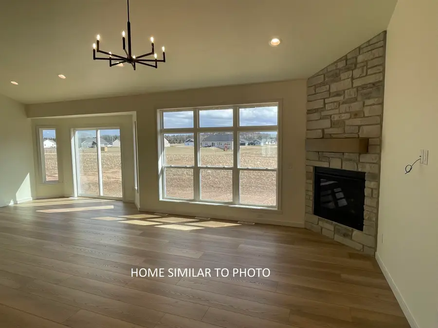 3664 Evelyn Rose Lane, Suamico, WI 54313 - #2