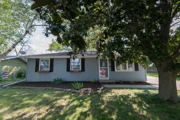 1085 Cumberland Trail, OSHKOSH, WI 54904