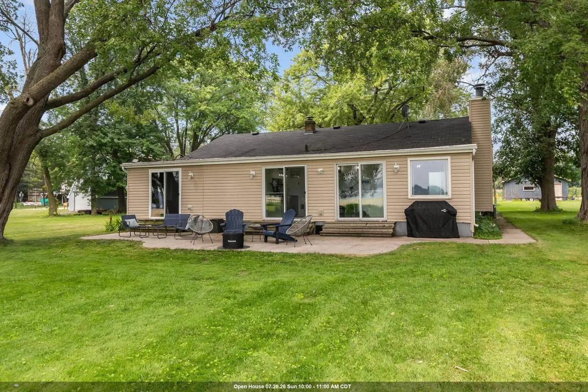 1583 Butte Des Morts Beach Road, Neenah, WI 54956-1409 - #1
