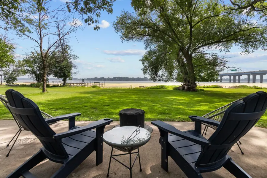 1583 Butte Des Morts Beach Road, Neenah, WI 54956-1409 - #2