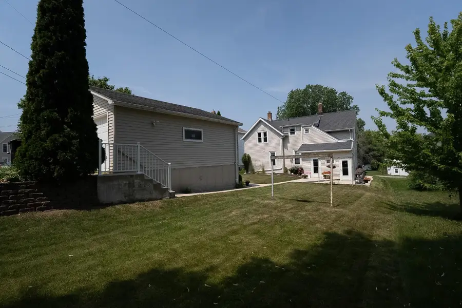 309 Clay Street, Chilton, WI 53014 - #3