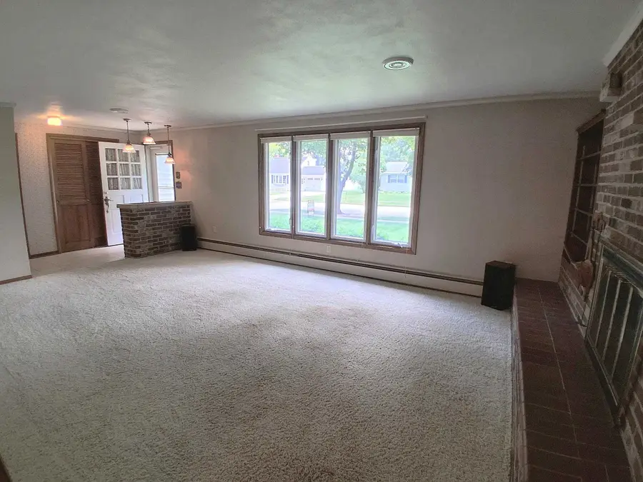 1232 Driftwood Drive, De Pere, WI 54115-1814 - #3