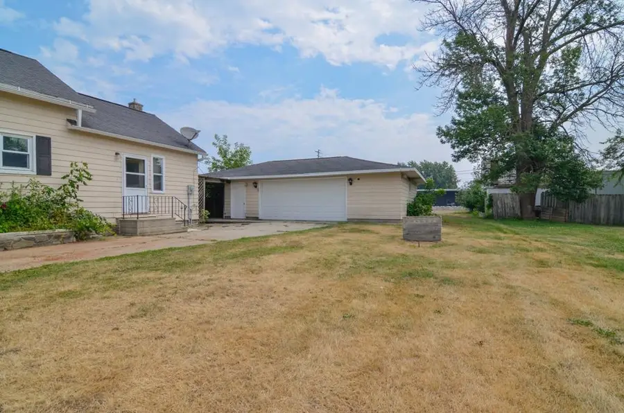 238 Michigan Avenue, Oconto, WI 54153 - #2