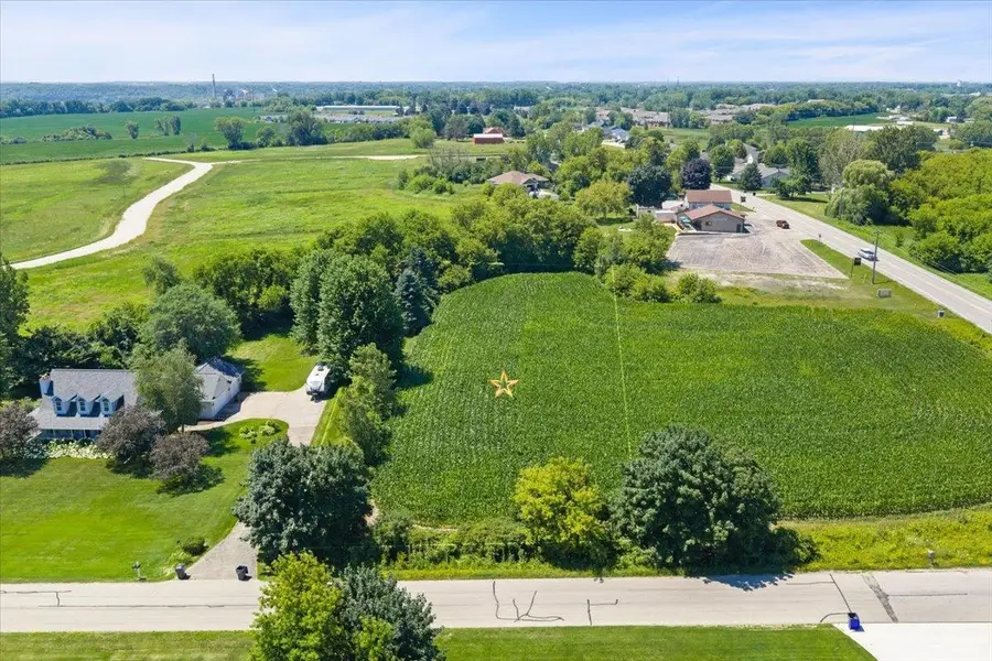 Fox Meadows Lane #33, Kaukauna, WI 54130 - #2