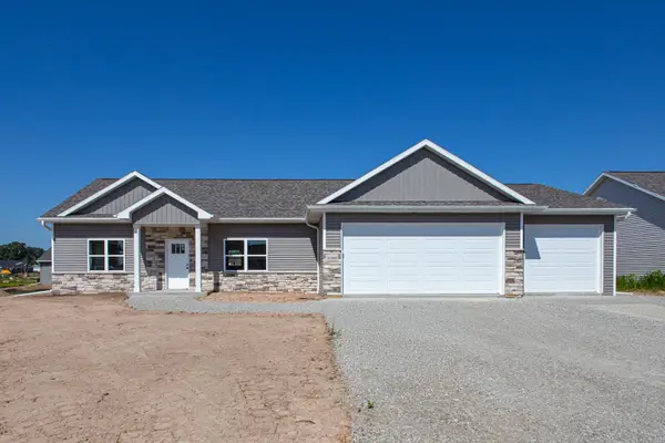 N3969 Deere Drive, FREEDOM, WI 54130