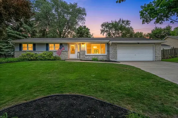 153 Joan Avenue, GREEN BAY, WI 54302