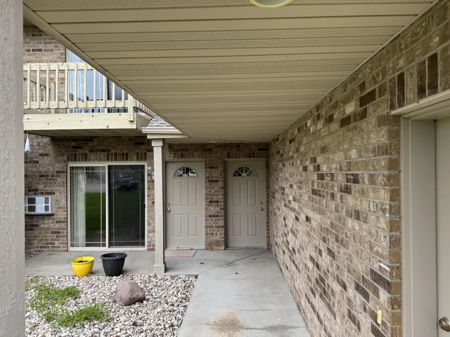 3321 N Casaloma Drive #65, Appleton, WI 54913 - #2