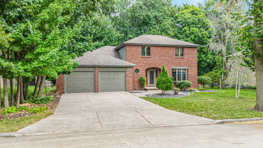 3324 S White Birch Lane, Appleton, WI 54915 - #2