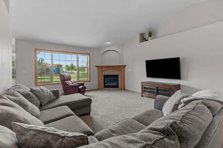 N1779 Swanee Circle, Greenville, WI 54942-8802 - #2