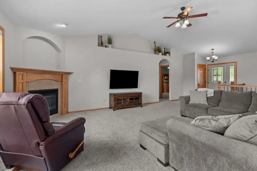N1779 Swanee Circle, Greenville, WI 54942-8802 - #3