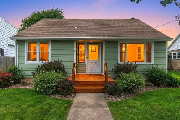 928 Jefferson Street, MENASHA, WI 54952