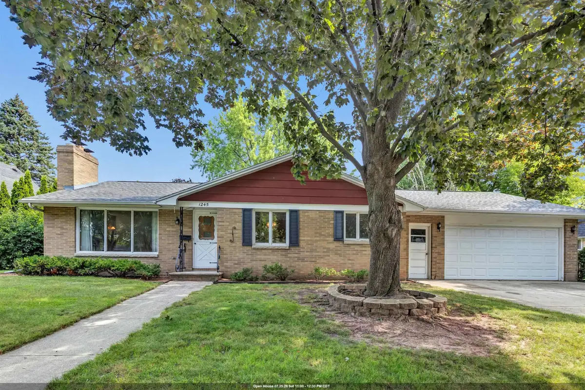 1245 Smith Street, Green Bay, WI 54302 - #1