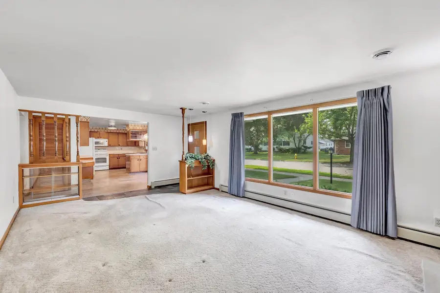 1245 Smith Street, Green Bay, WI 54302 - #2