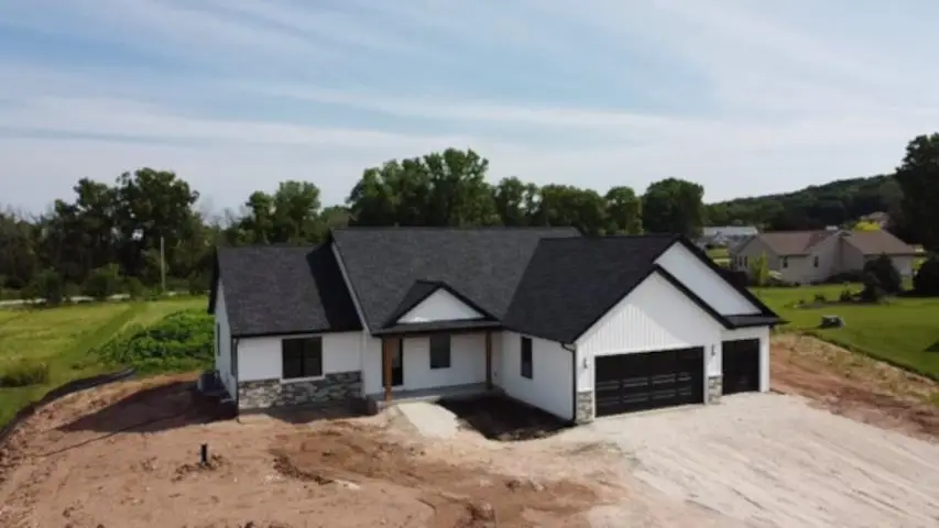 565 Gunderson Drive, Portage, WI 53901 - #3