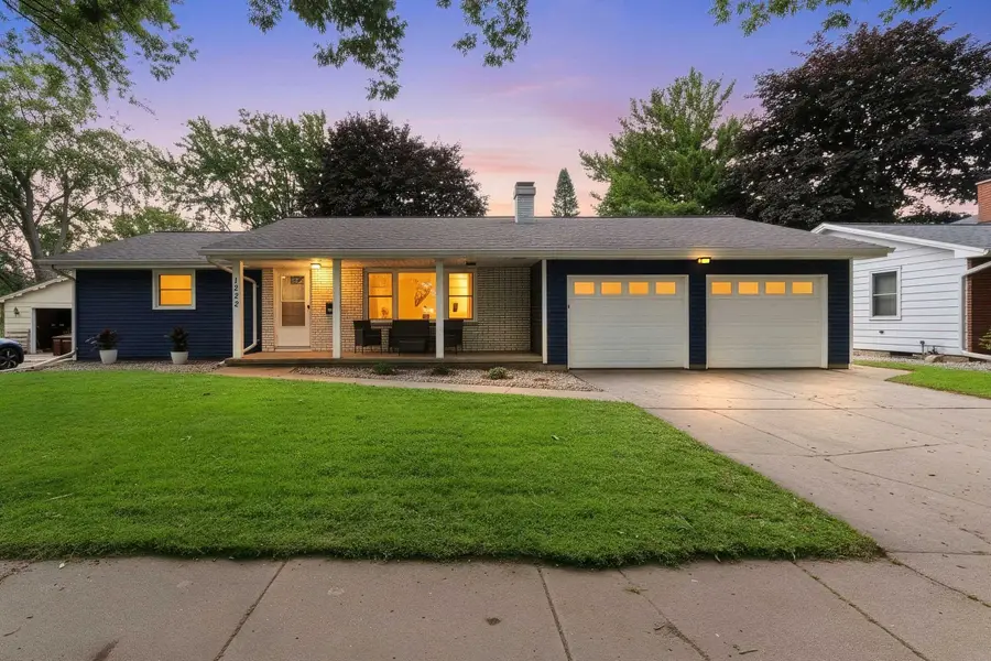 1222 Royal Boulevard, Green Bay, WI 54303-4239 - #2