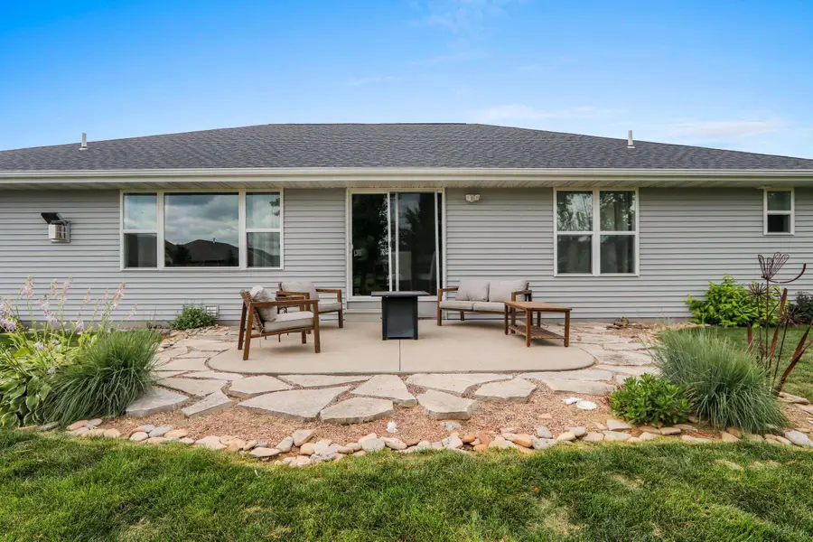 615 Diversity Drive, De Pere, WI 54115-7128 - #3