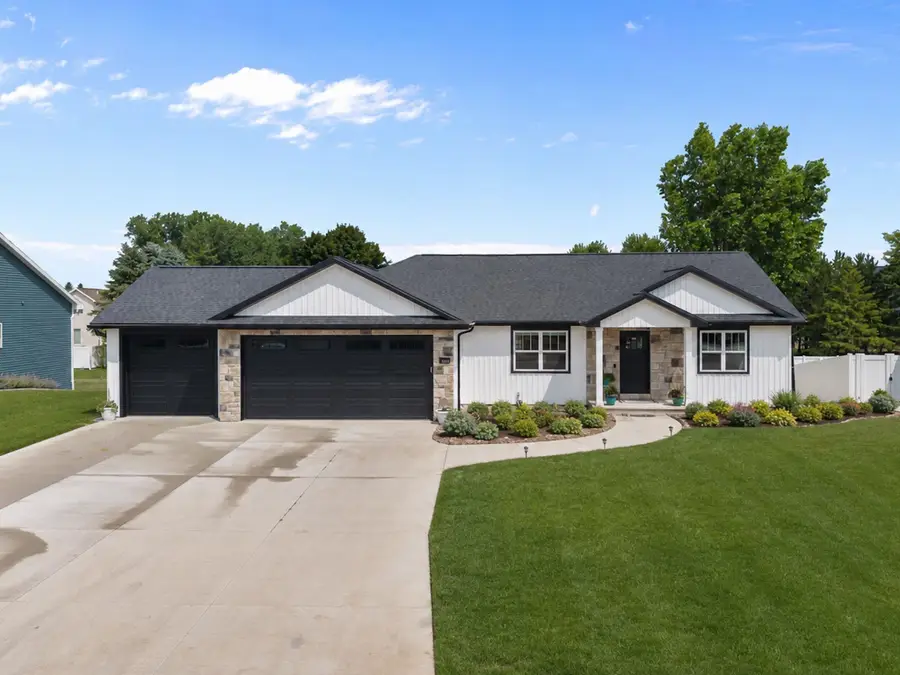 N3616 Gavin Drive, Freedom, WI 54913 - #2