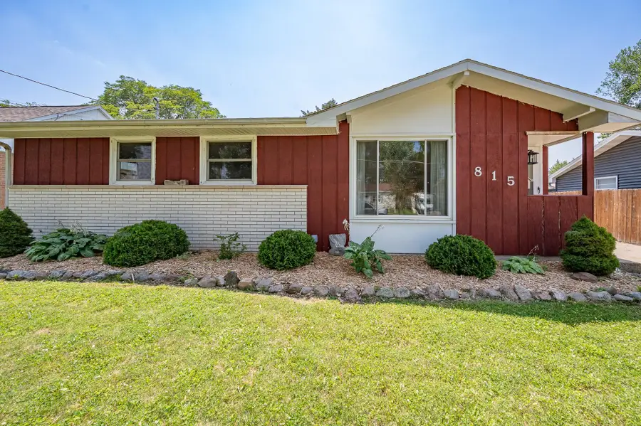 815 Ash Street, De Pere, WI 54115 - #2