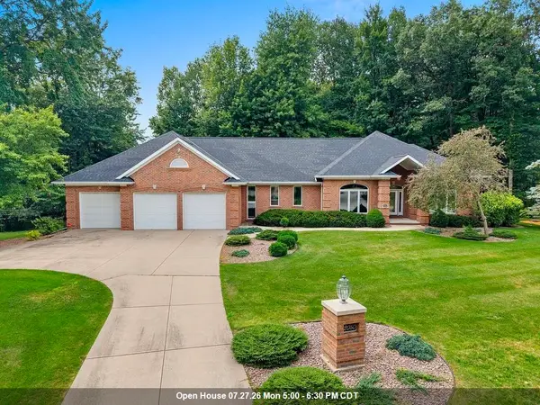 2060 Muirwood Court, GREEN BAY, WI 54313-4544