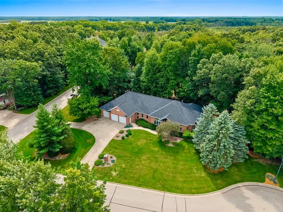 2060 Muirwood Court, Green Bay, WI 54313-4544 - #2