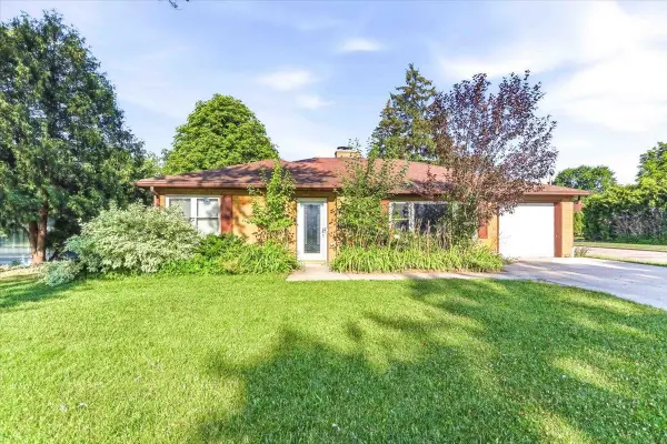 421 S Lake Street, NEENAH, WI 54956