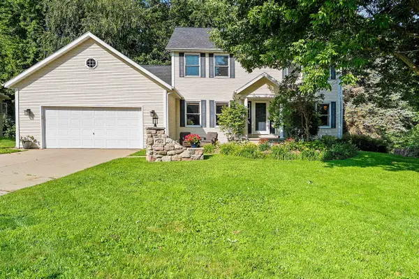 1015 Mt Blanc Court, GREEN BAY, WI 54311-5893