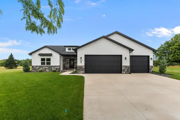 1448 Foxfire Court, WAUPACA, WI 54981