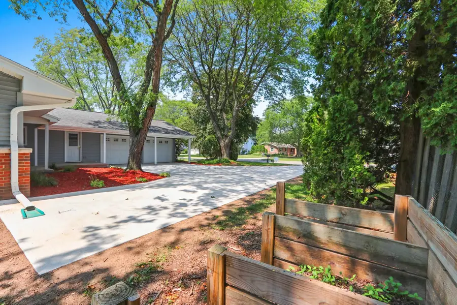 281 Roselawn Boulevard, Green Bay, WI 54301-1303 - #3