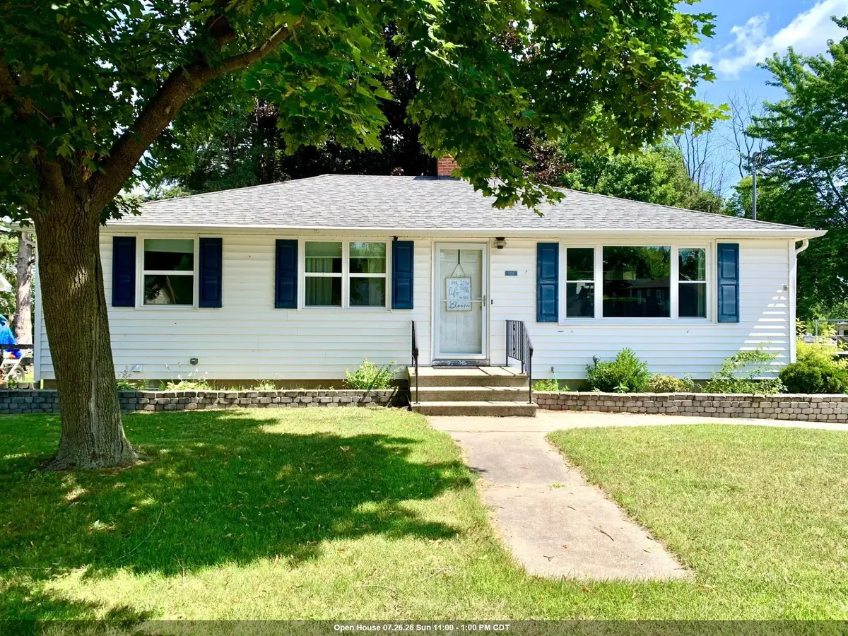 1824 Glenview Avenue, Green Bay, WI 54303-6407 - #1