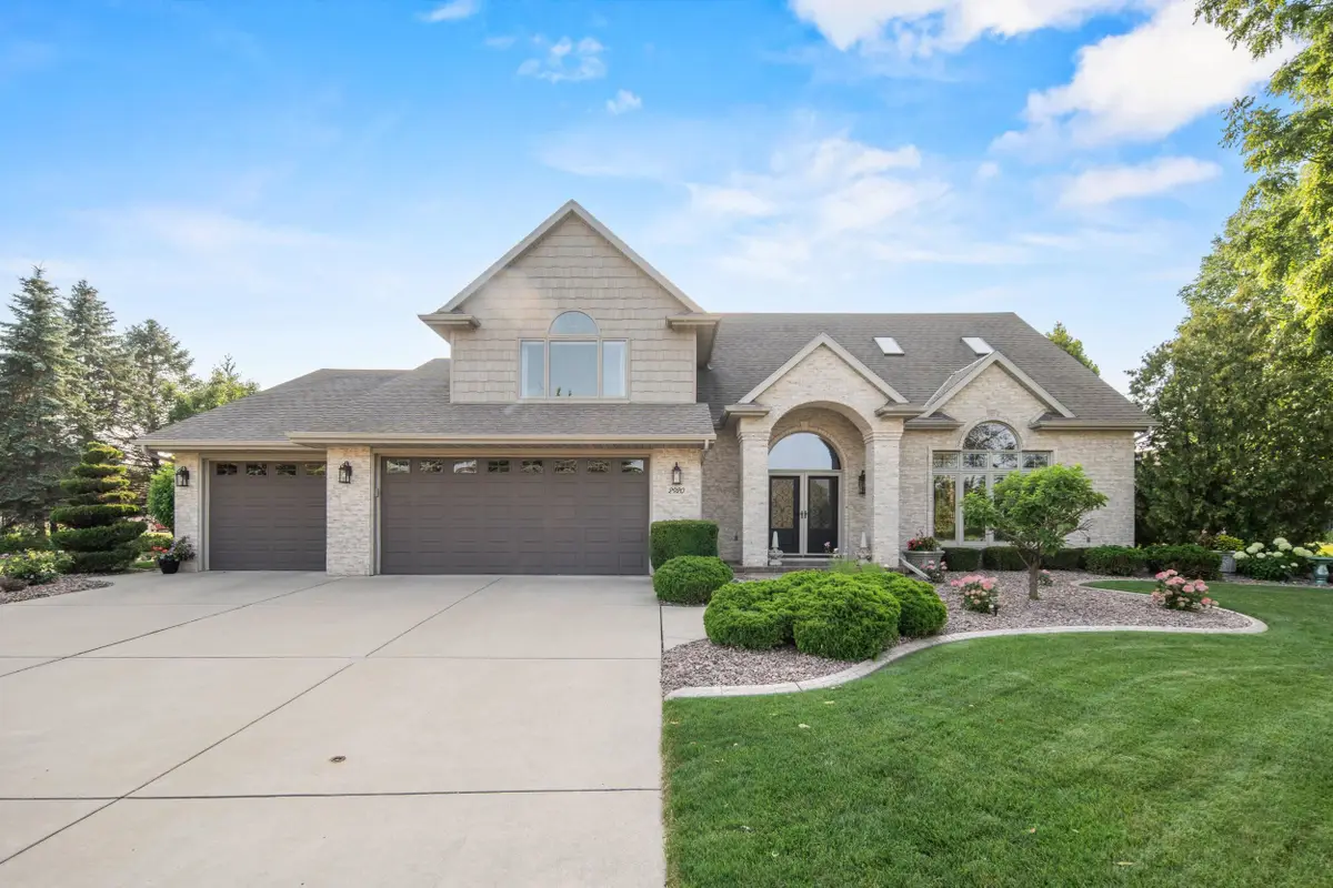 2920 Circle Oaks Lane, Green Bay, WI 54313-6170 - #1