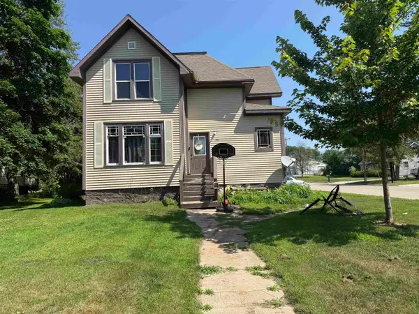 347 Madison Street, OCONTO, WI 54153