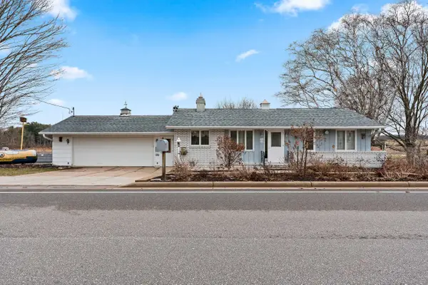 E6356 County Road N, MANAWA, WI 54949