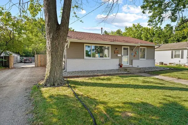 1735 Oshkosh Avenue, OSHKOSH, WI 54902