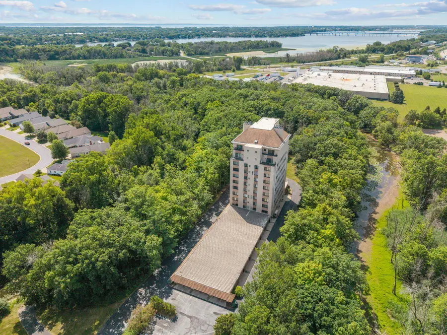 2631 Northern Road #830, Appleton, WI 54914 - #3