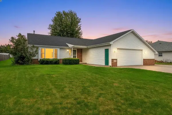W2527 Skyview Court, APPLETON, WI 54915
