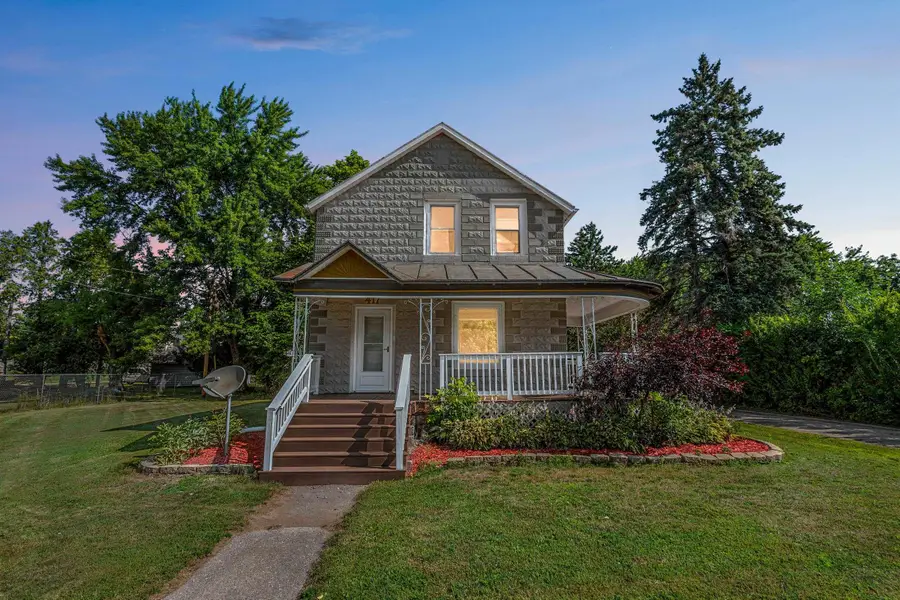417 Madison Street, Oconto, WI 54153 - #3