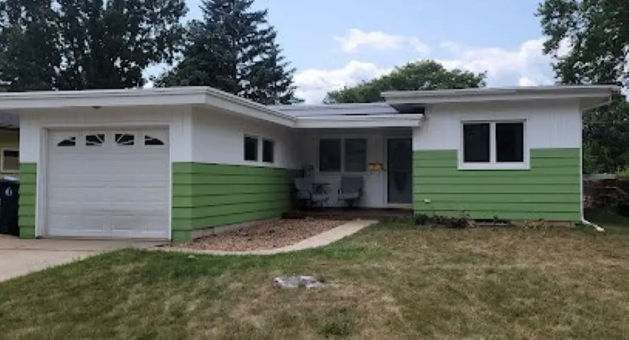 282 Muenter Avenue, Fond Du Lac, WI 54935-4735 - #1