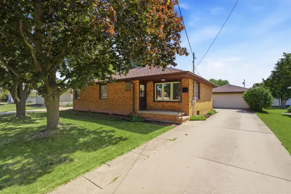 833 Ida Street, MENASHA, WI 54952