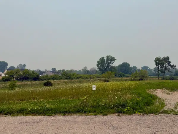 Parkview Drive #1, GREENVILLE, WI 54942