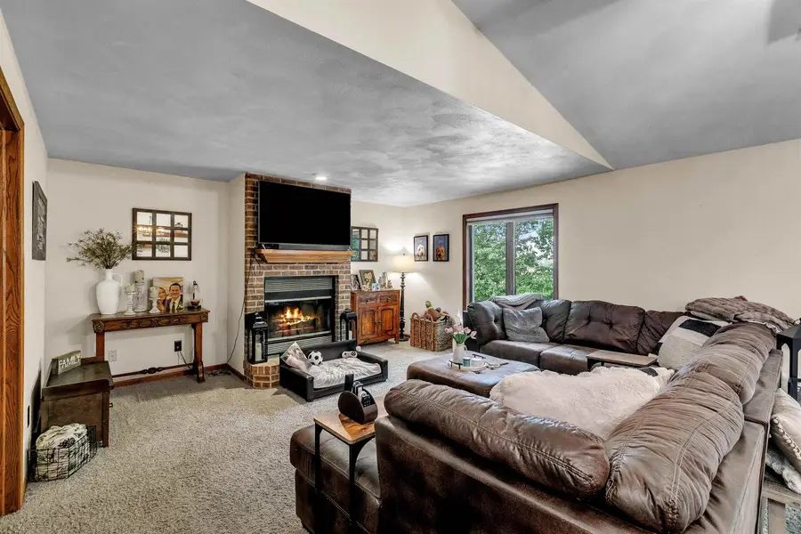 N3986 Shamrock Circle, Freedom, WI 54913-9239 - #3