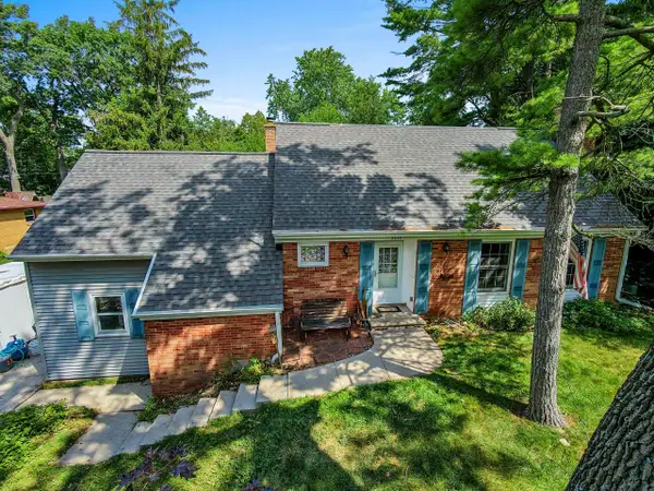 2859 St Ann Drive, GREEN BAY, WI 54311-5827