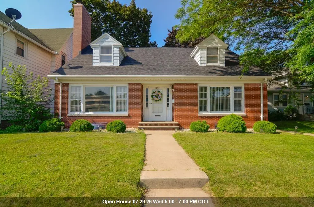 1452 University Avenue, Green Bay, WI 54302 - #1
