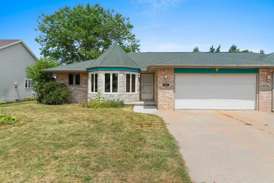 662 Frances Street, Kaukauna, WI 54130 - #2
